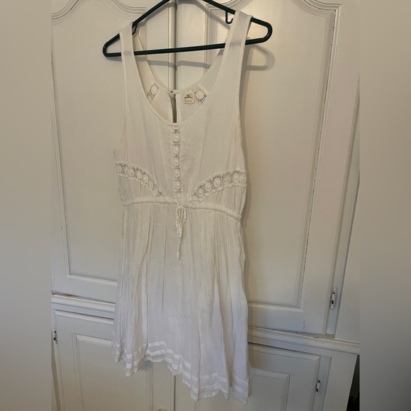 O'Neill Dresses & Skirts - O’Neill white dress